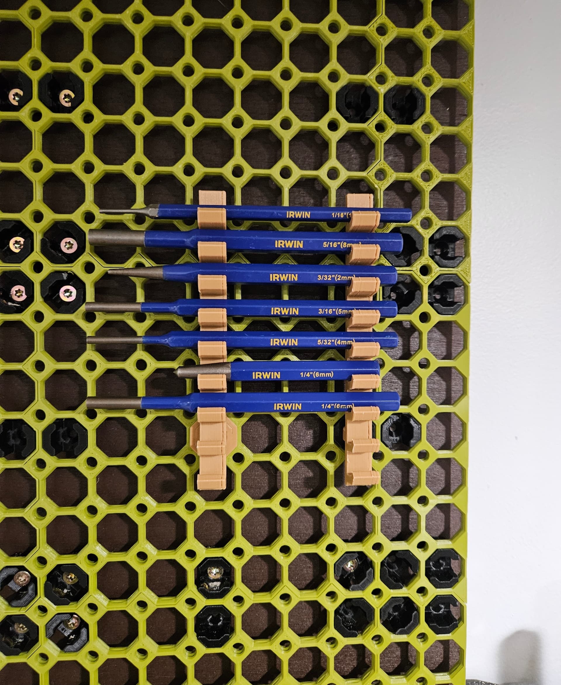 30mm Multiboard Multiboard Punch Set Mount - 3D model by hooverth21 on Thangs