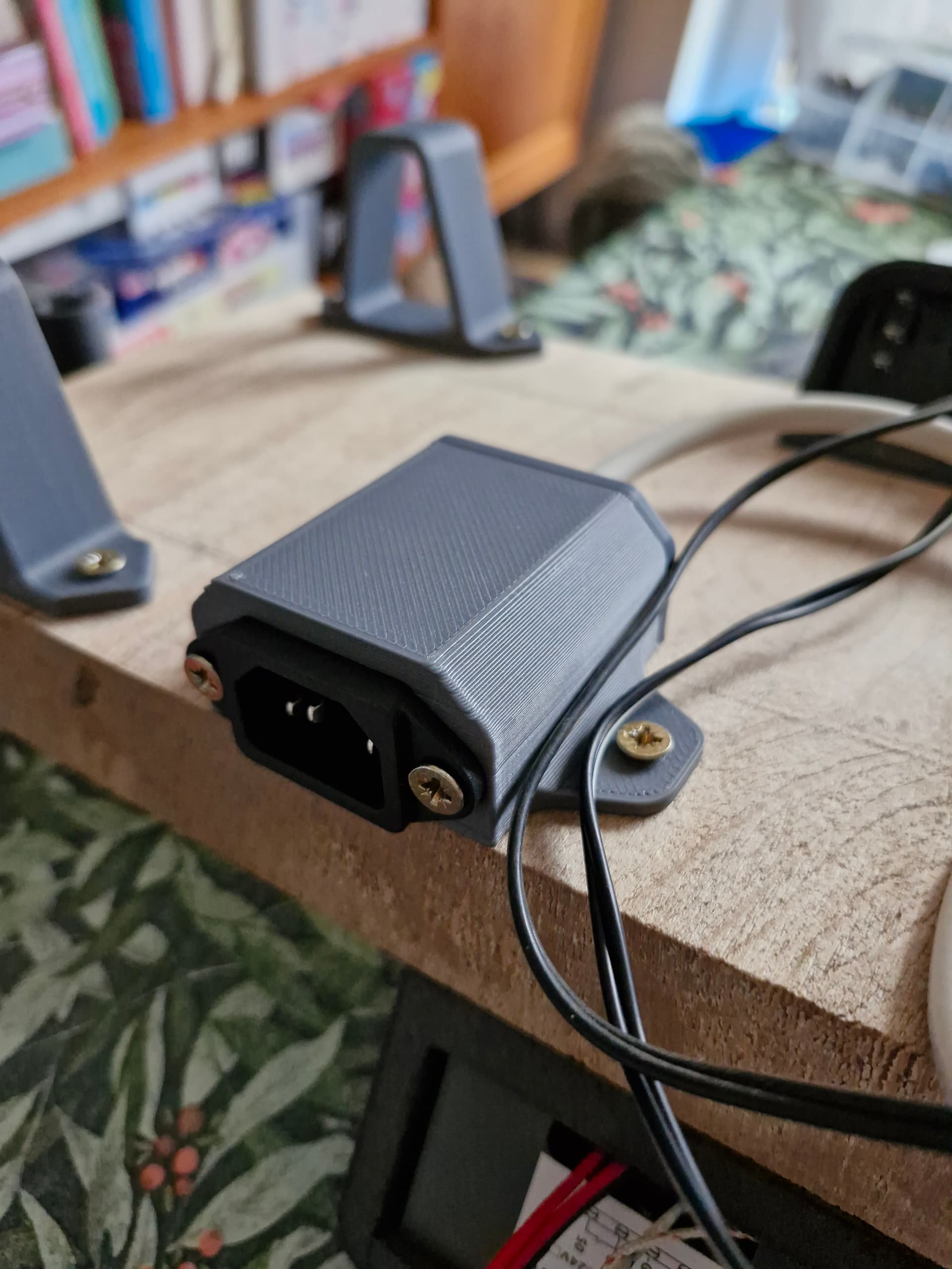 Mains Connection IEC Mains Connection Mount - Kettle Lead - 3D model by kwerkshop on Thangs