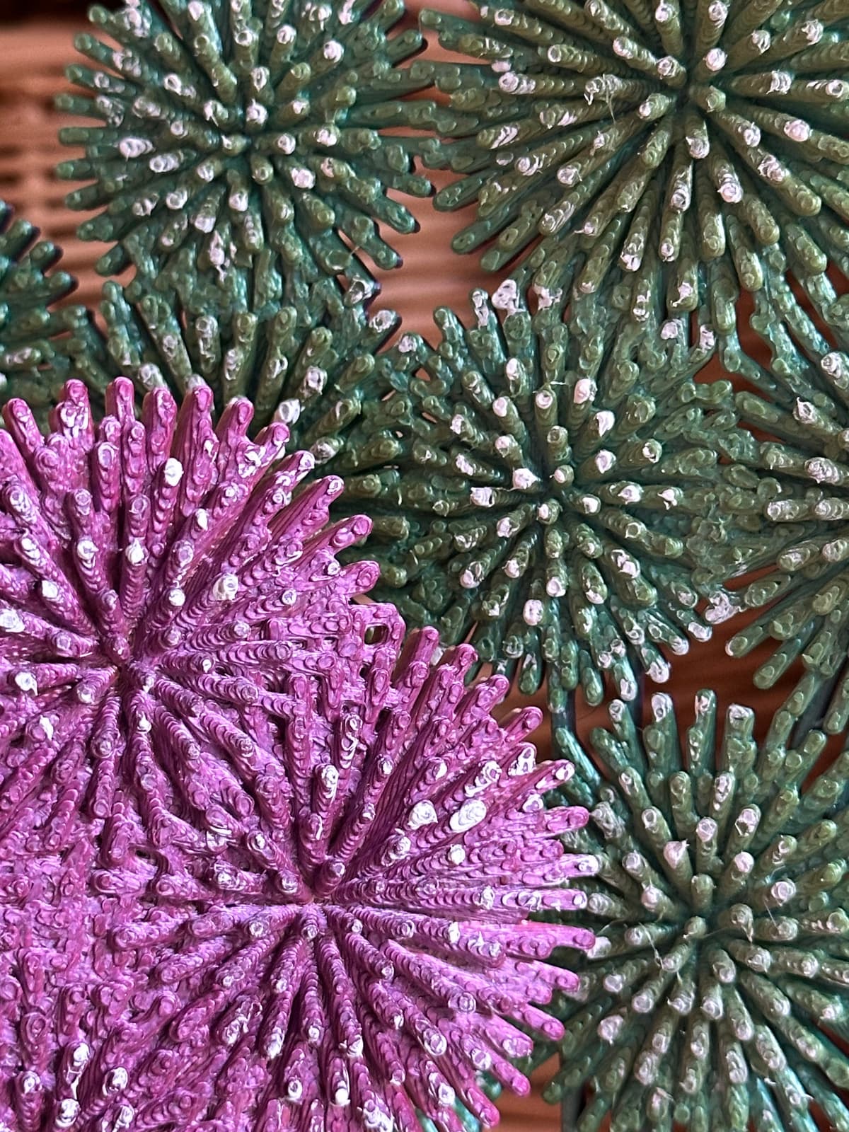 Table Top Firework Fireworks Table Decorations - Large - 3D model by DaveMakesStuff on Thangs