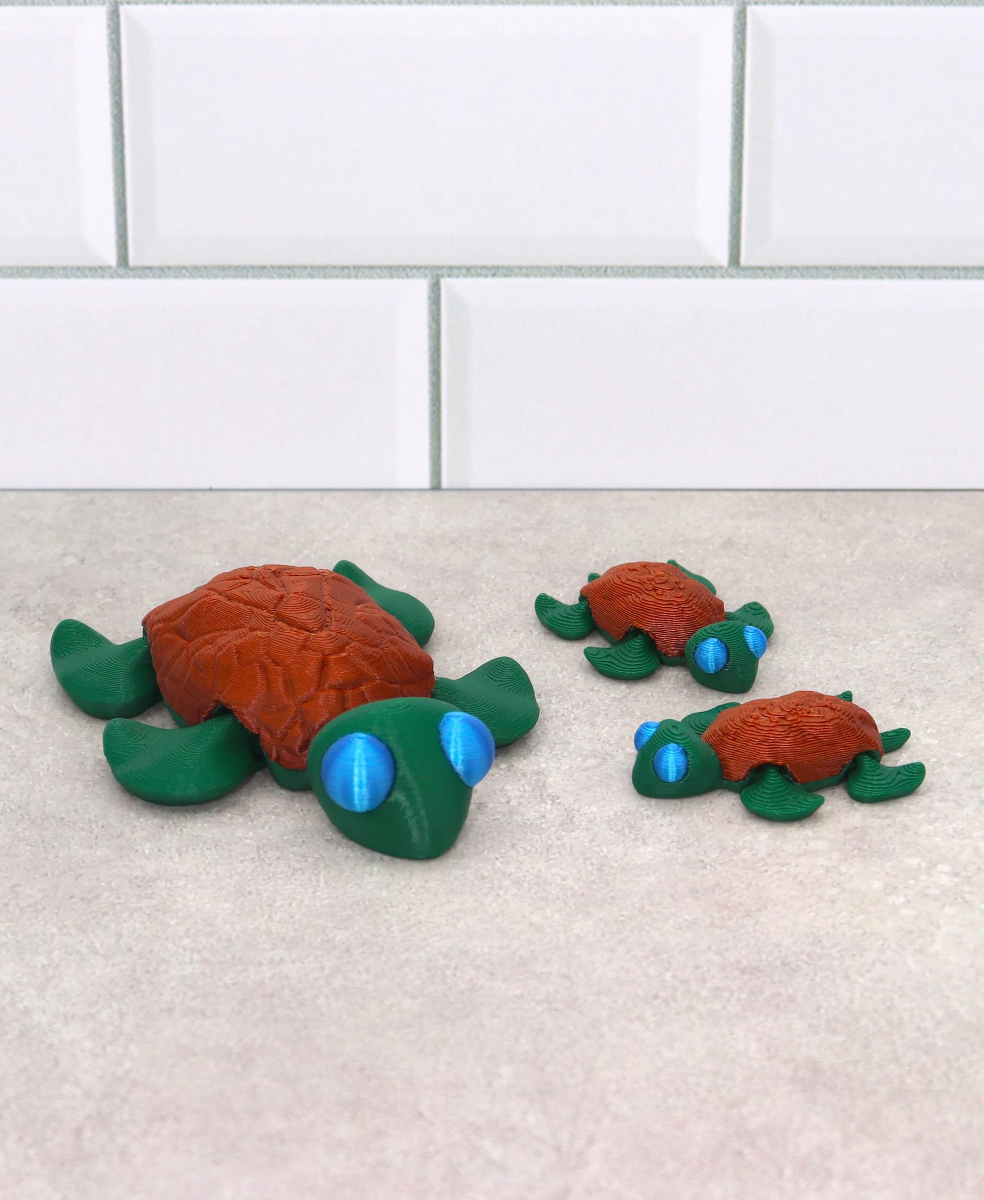 Cute Flexi Turtle - Mumma turtle teaching her babies. - 3d model