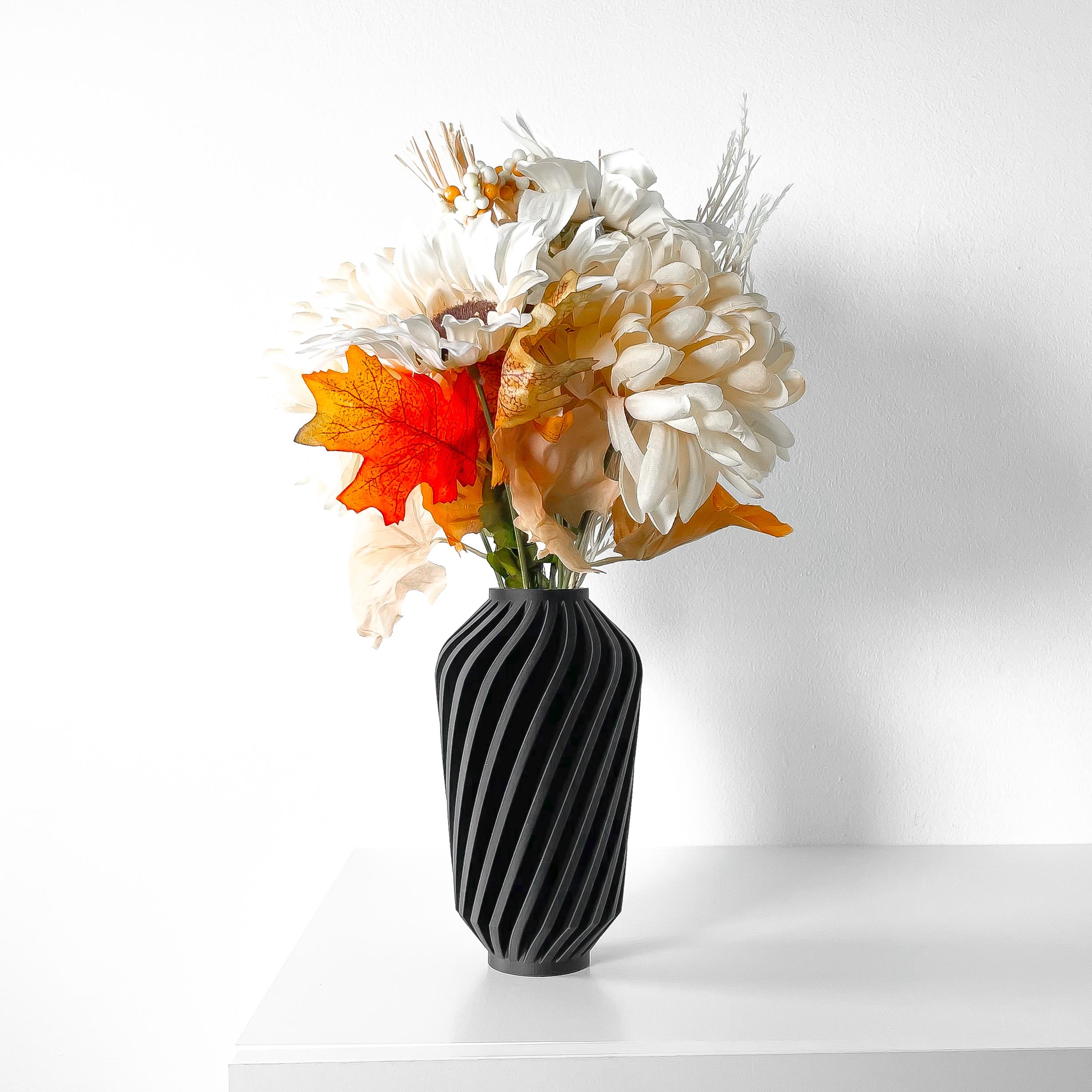 The Travix Vase, Modern and Unique Home Decor for Dried and Flower Arrangements  | STL File 3d model