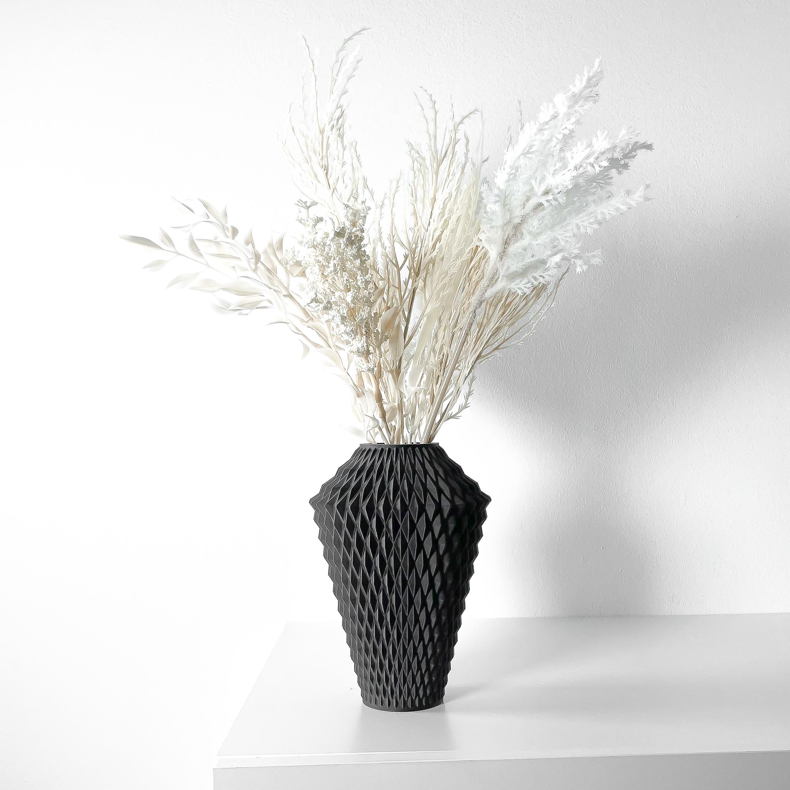 The Vantori Vase, Modern and Unique Home Decor for Dried and Flower Arrangements  | STL File 3d model