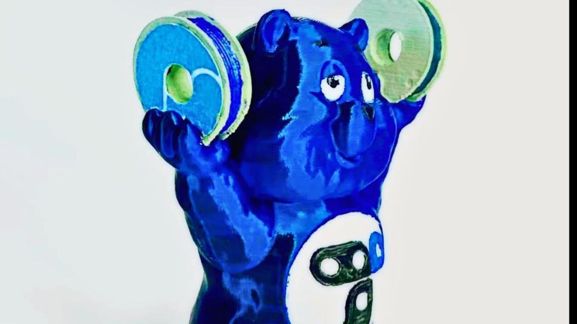 Thangs Maker Bear  - Handpainted Thangs Maker Bear by @littletup. Printed in Gratkit tricolour filament. - 3d model