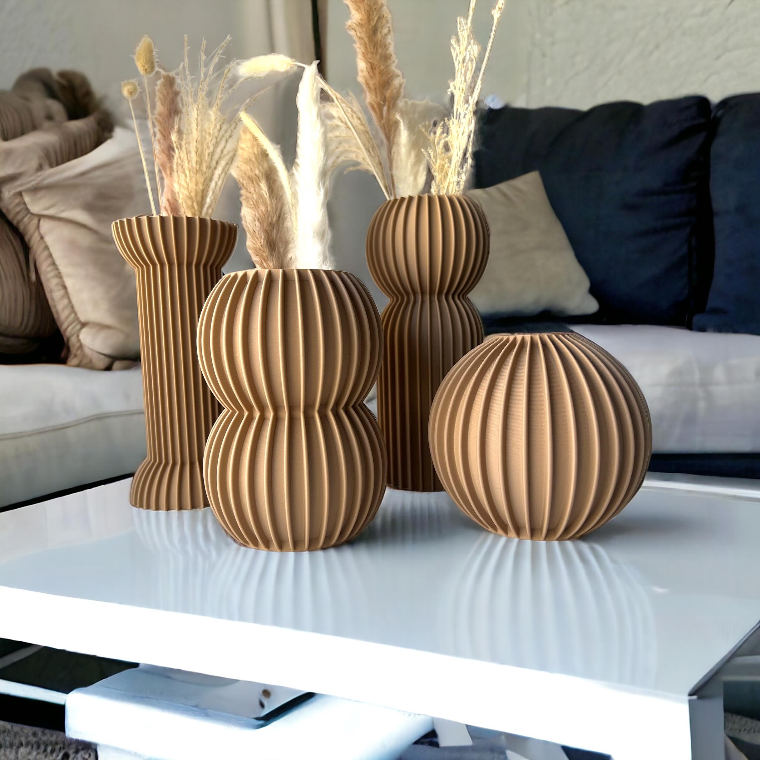 4 Modern Luxury Nordic Vases 3d model
