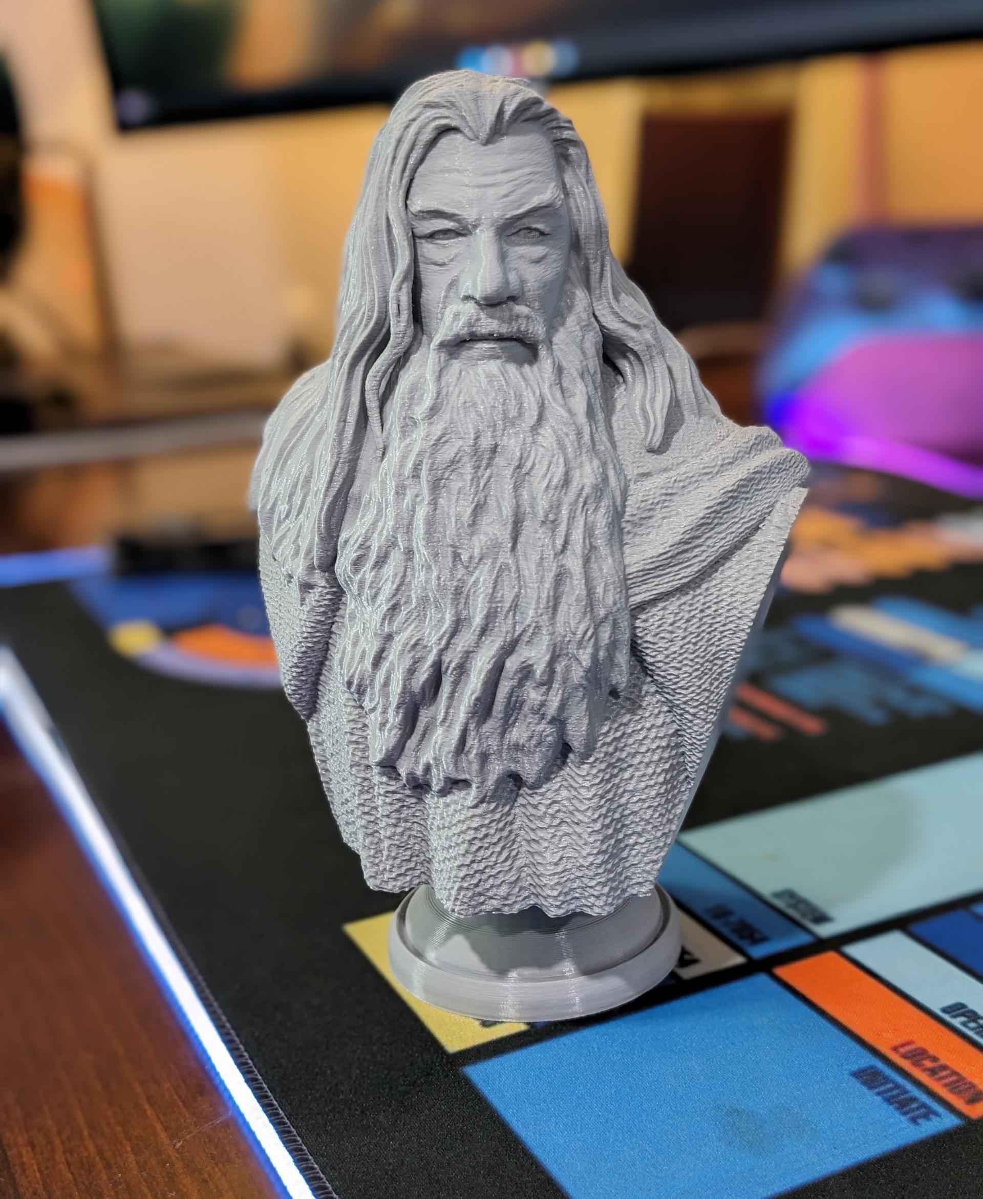 Gandalf Bust - Lord of the Rings (Pre-Supported) - Ender 3 V3 KE at 200mm/s with .12mm layers. Gray PLA+ - 3d model