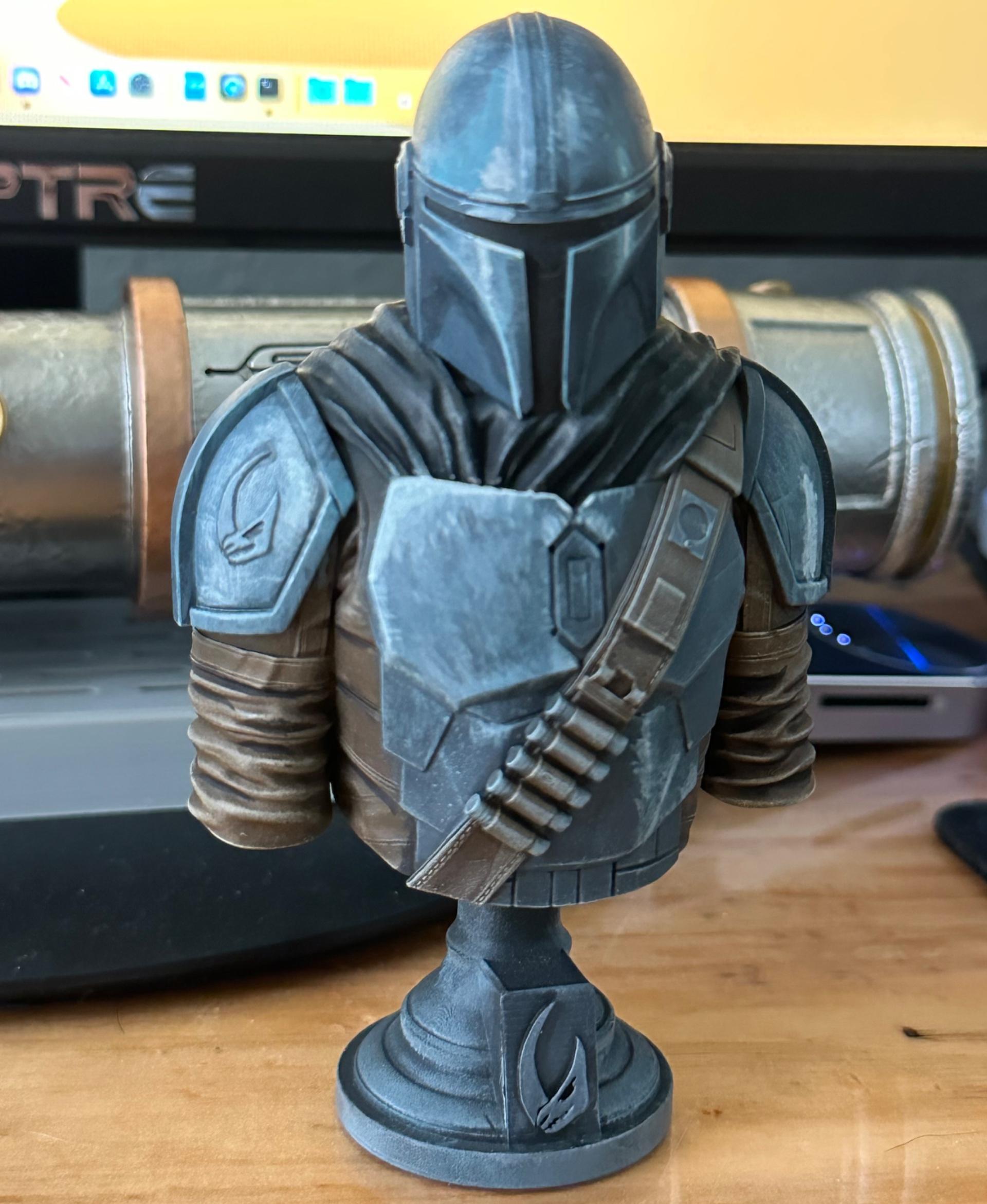 Mandalorian Bust- (Pre-Supported) 3d model