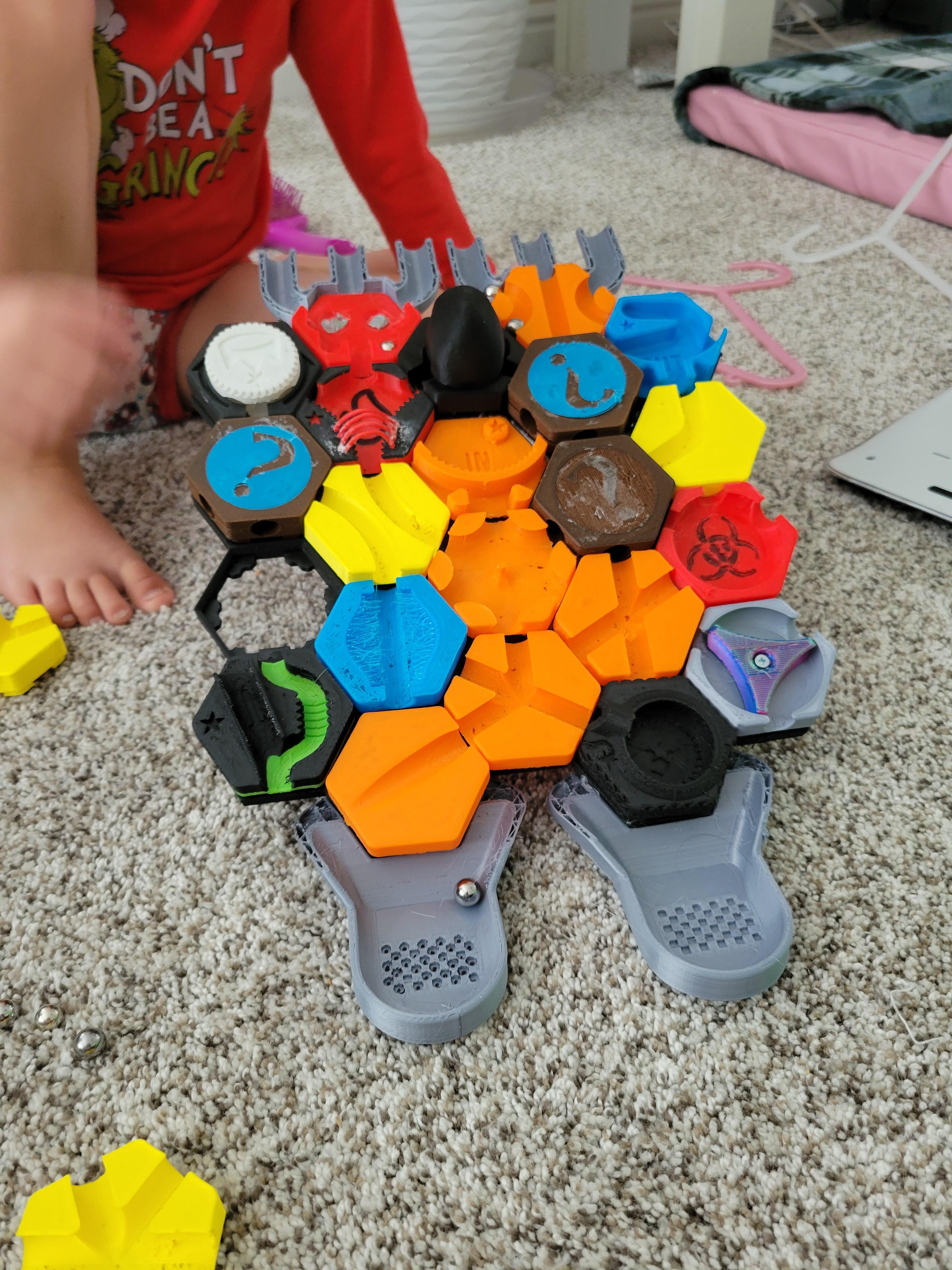 Hextraction Game Boards - Very fun game yobolay with my siblings thanks for making it :) - 3d model